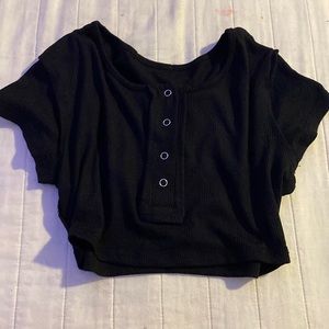 Black short crop top
